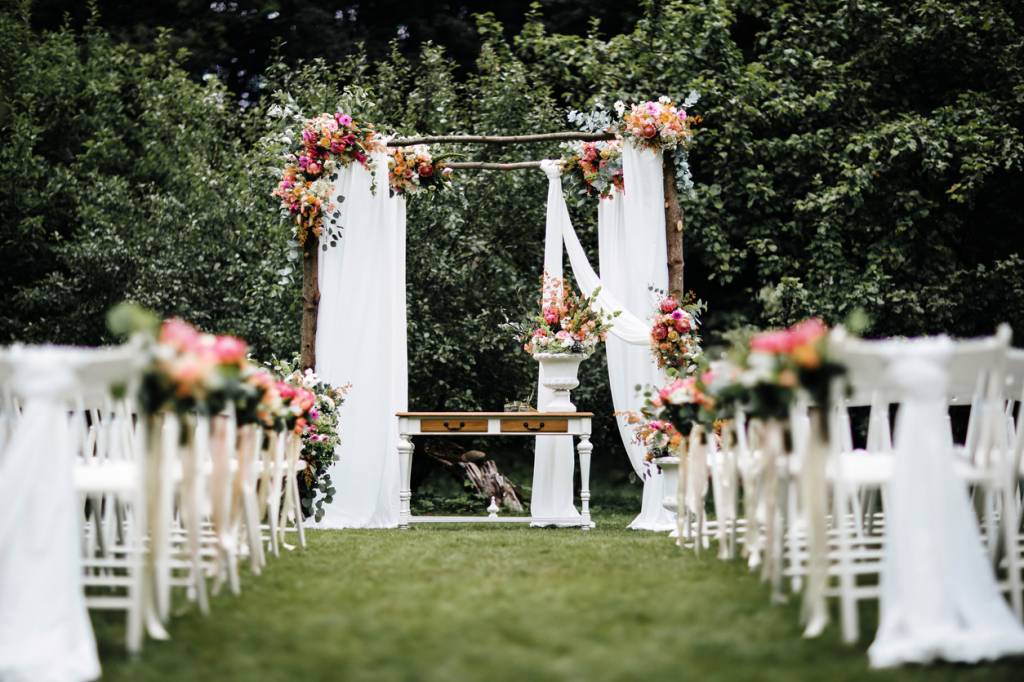 décoration mariage en extérieur